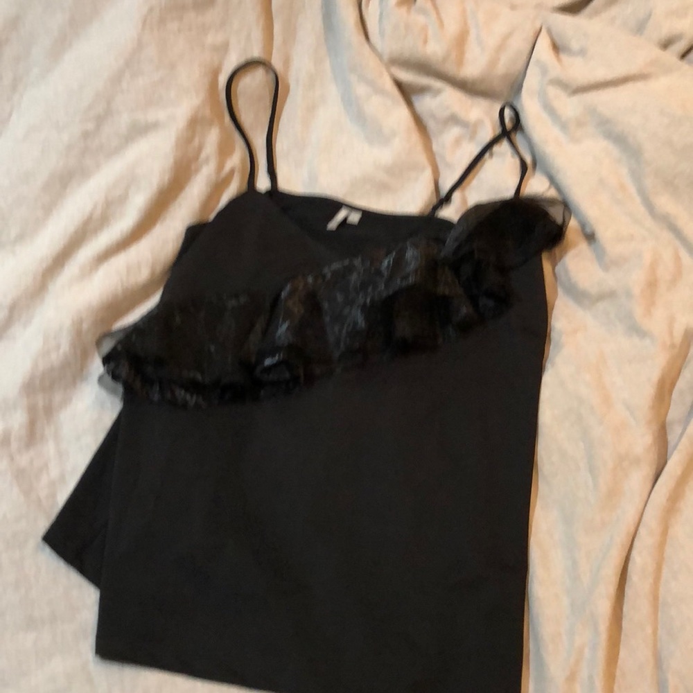 Blk Ruffle Tank